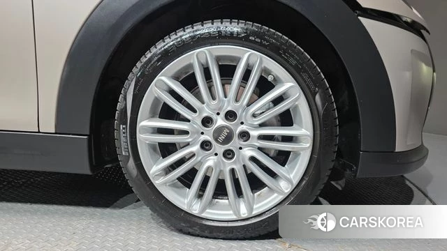 Mini Cooper id 4396082 из Кореи 27