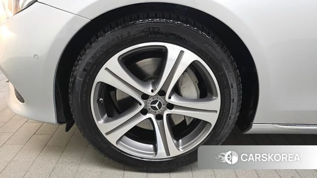 Mercedes-Benz E-Class W213 id 3924526 из Кореи 15