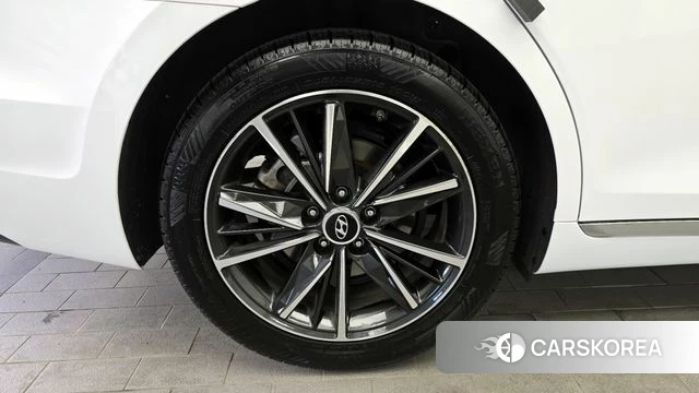 Hyundai The New Grandeur IG id 4267382 из Кореи 29
