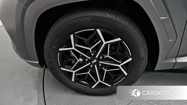 Hyundai Tucson (NX4) id 3898211 из Кореи 15