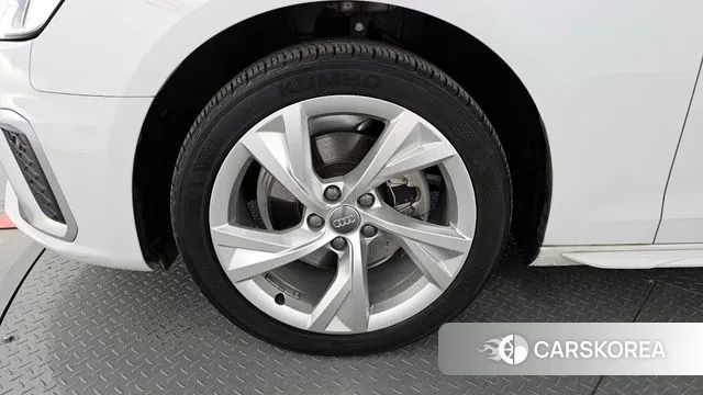 Audi A4 (B9) id 2970204 из Кореи 15