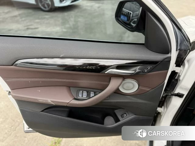 BMW X1 id 4328451 из Китая 14