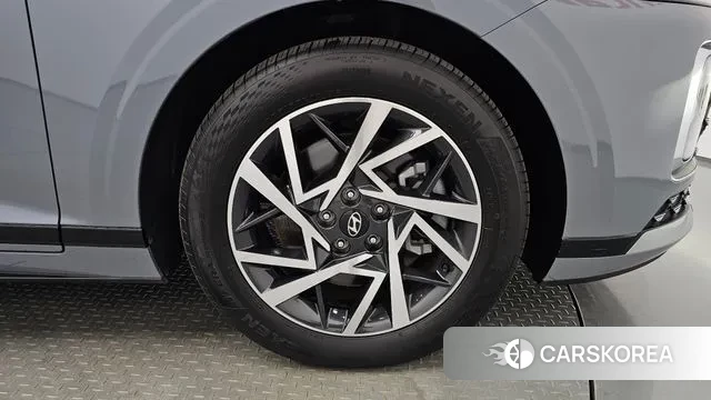 Hyundai Grandeur (GN7) id 3236940 из Кореи 15