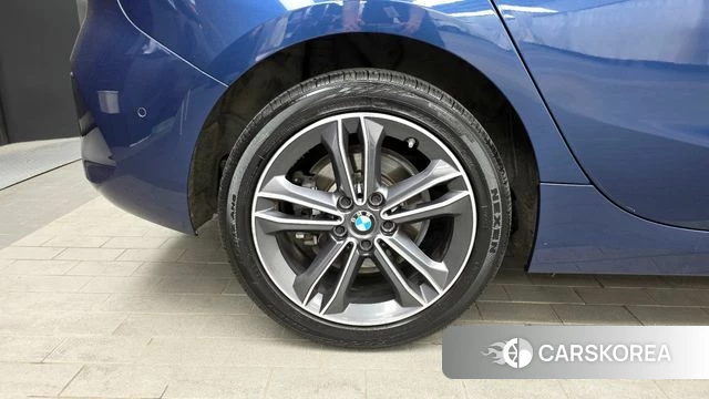 BMW 1 Series (F40) id 4244871 из Кореи 27