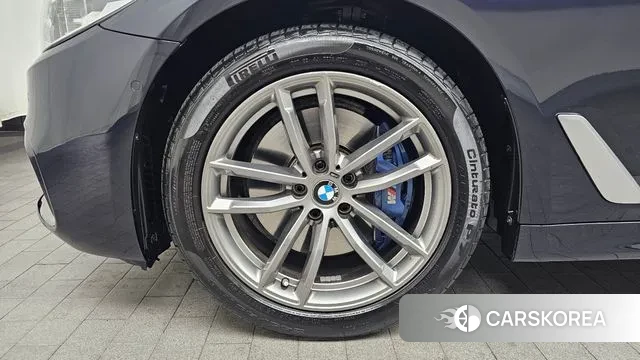 BMW 5 Series (G30) id 3627244 из Кореи 15