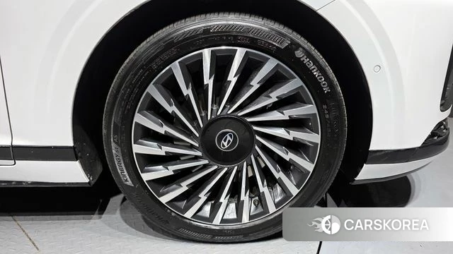 Hyundai Grandeur (GN7) id 3838925 из Кореи 15