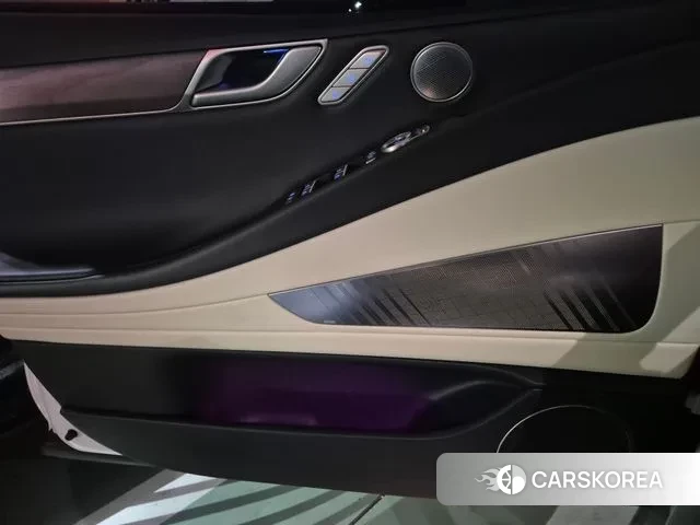 Genesis Electrified G80 (RG3) id 3041872 из Кореи 15