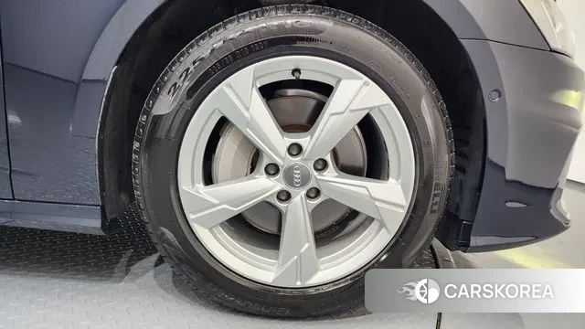 Audi A6 (C8) id 3541116 из Кореи 15