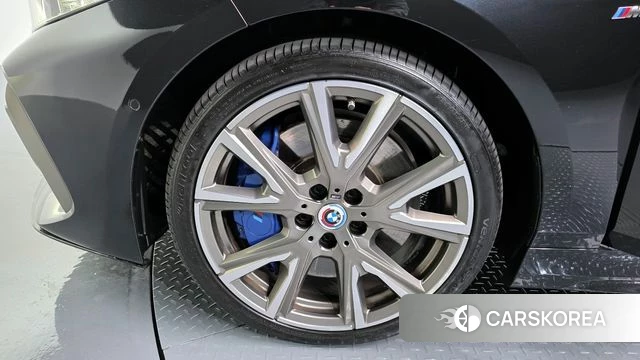 BMW 1 Series (F40) id 4195163 из Кореи 32