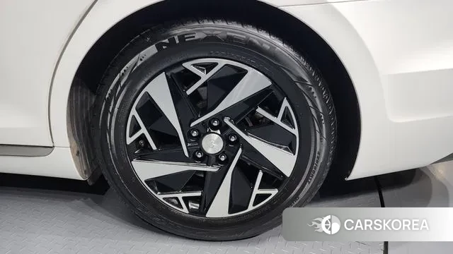 Hyundai The New Grandeur IG Hybrid id 3354917 из Кореи 15