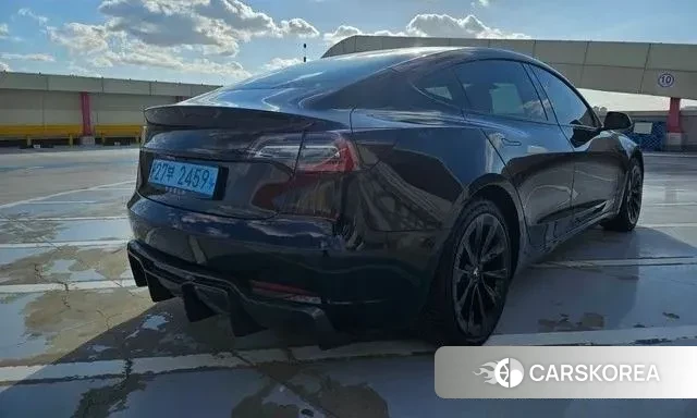 Tesla Model 3 2021 Белый из Кореи, фото 6
