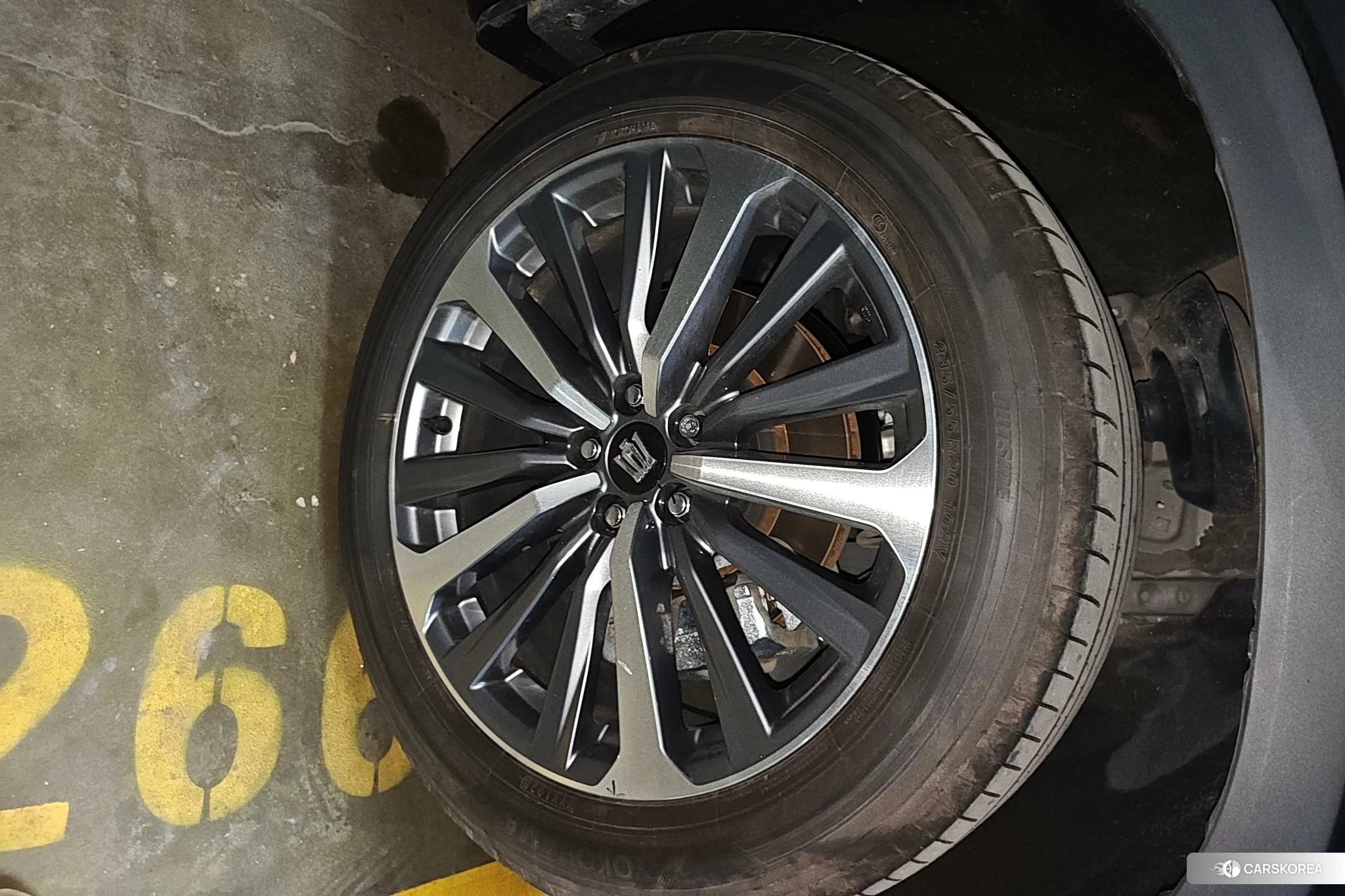 Toyota Crown Lufang id 4486303 из Китая 12