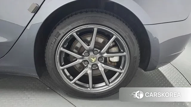 Tesla Model 3 id 3029023 из Кореи 15