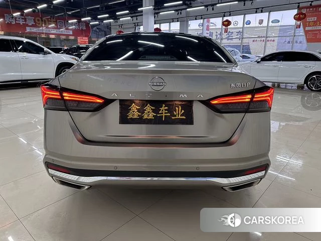 Nissan Teana id 4259234 из Китая 7