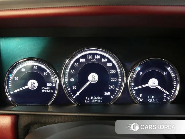 Rolls-Royce Cullinan id 4769621 из Кореи 15