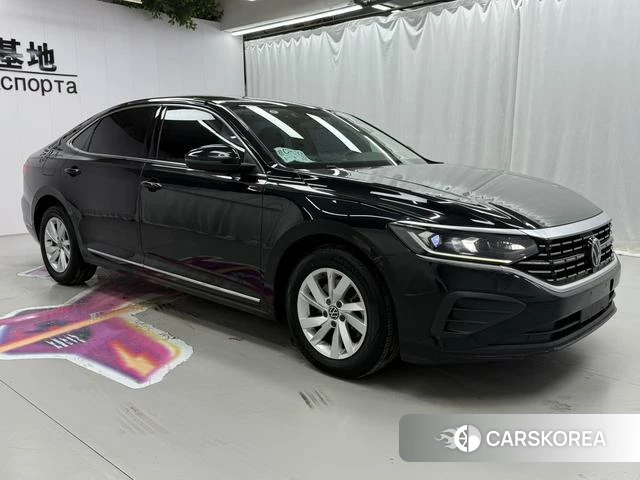 Volkswagen Passat 2023 Черный из Китая, фото 5