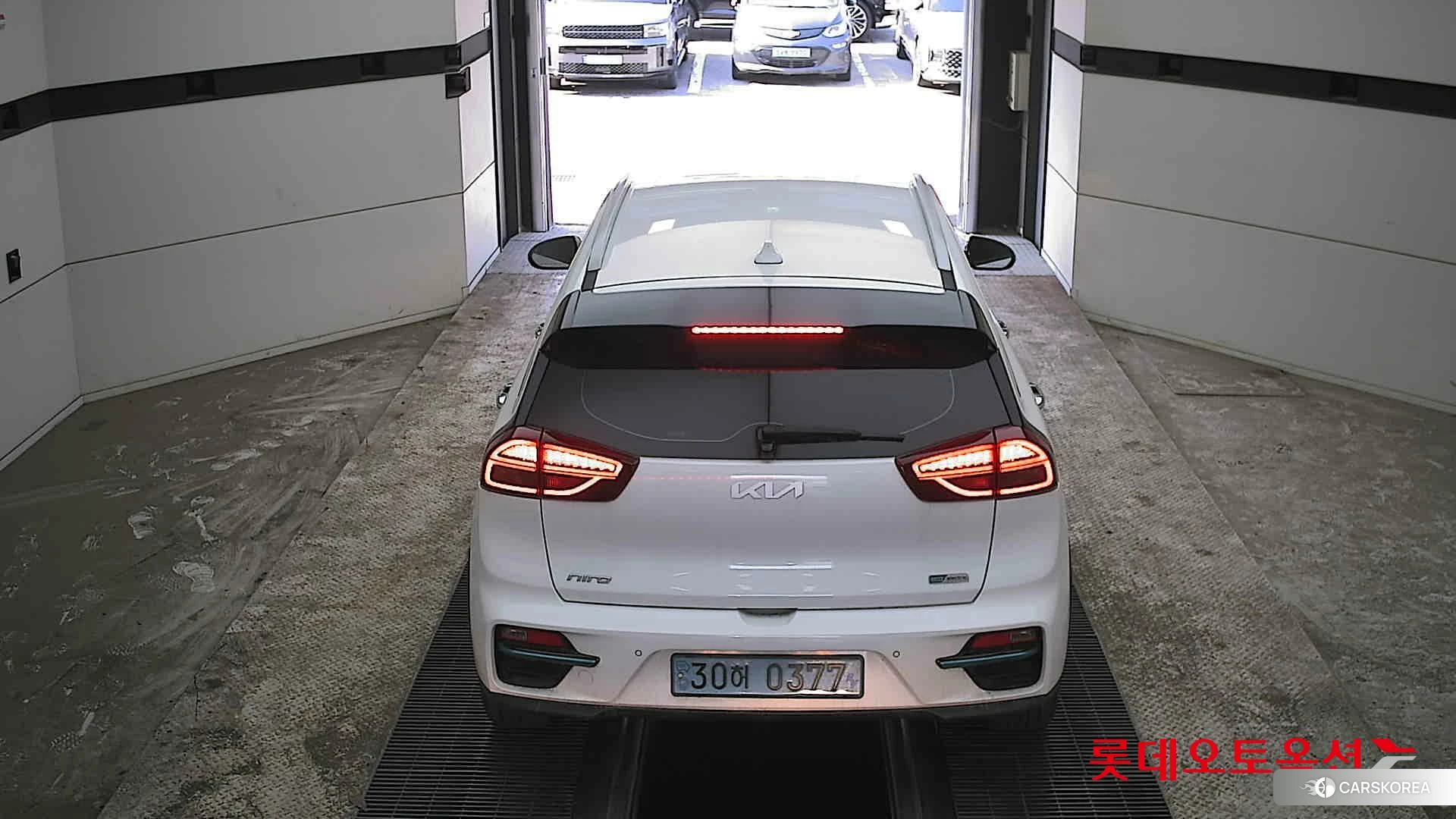 Kia Niro EV id 3882164 из Кореи 33