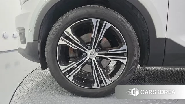 Volvo XC40 id 3438829 из Кореи 15