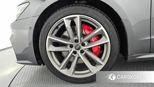 Audi A7 (4K) id 4731904 из Кореи 30