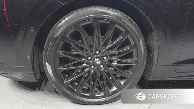 Hyundai Grandeur (GN7) id 3467635 из Кореи 15