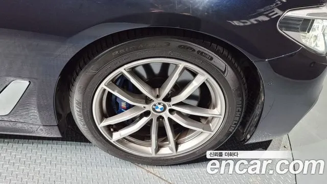 BMW 5 Series (G30) id 2850621 из Кореи 15