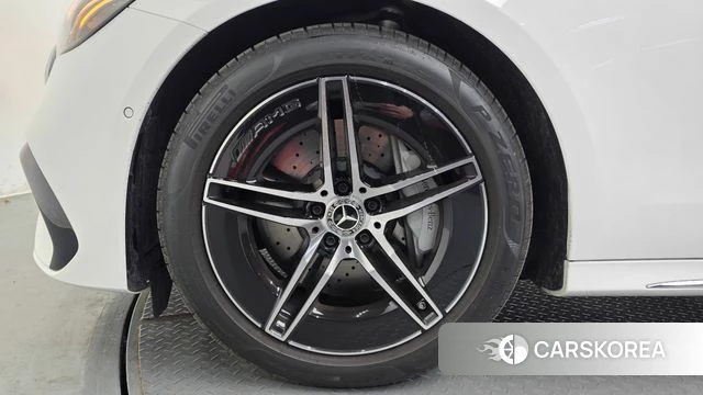 Mercedes-Benz E-Class W214 id 4229693 из Кореи 29