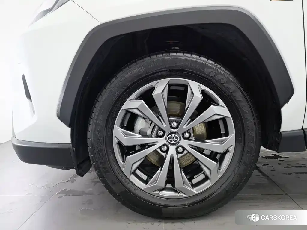 Toyota RAV4 id 4681242 из Китая 19