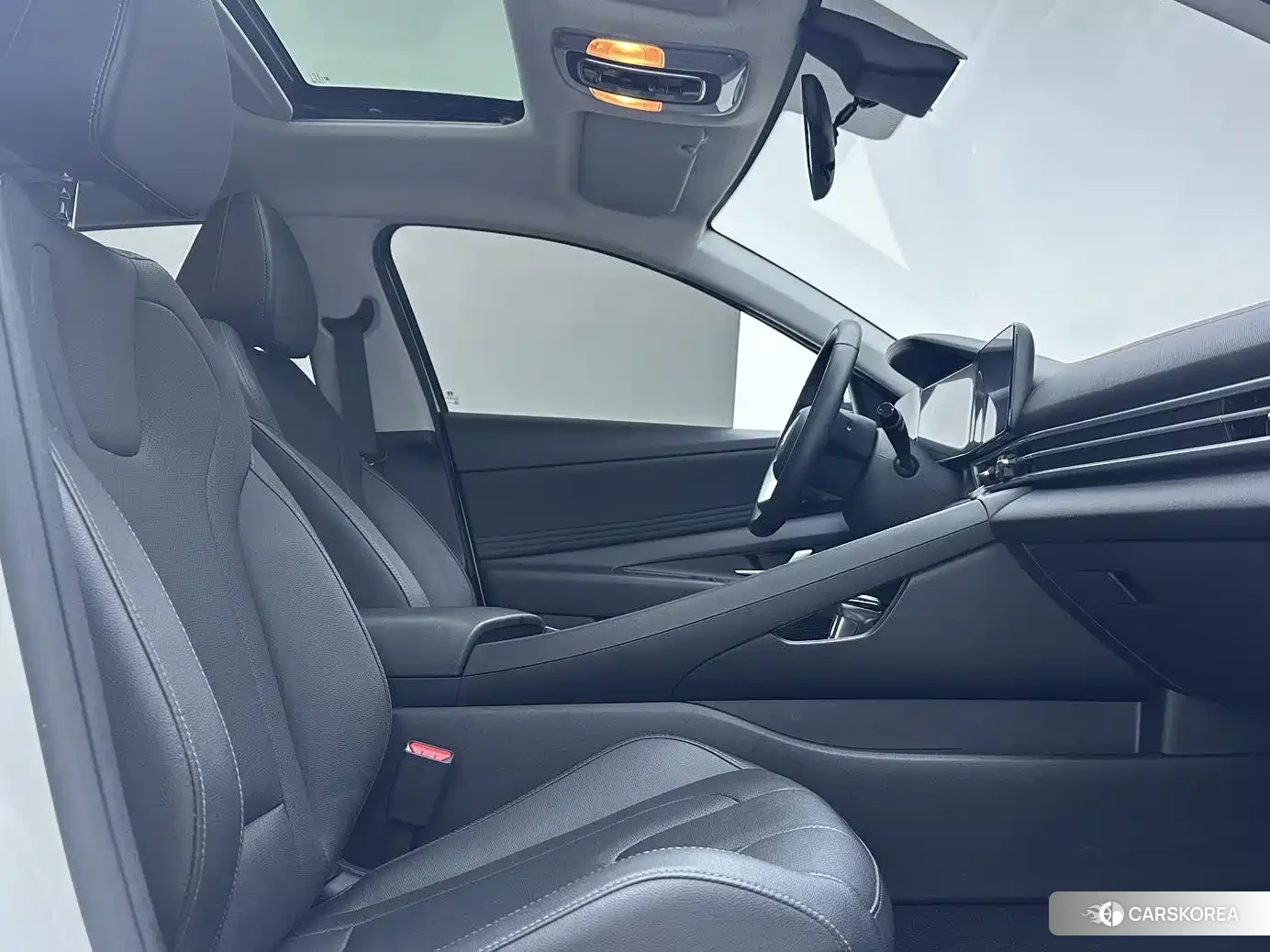 Hyundai Elantra id 4629512 из Китая 16