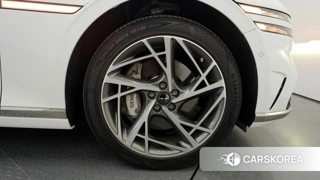 Genesis G90 (RS4) id 3851288 из Кореи 16