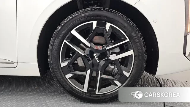 Kia The New K8 Hybrid id 3431475 из Кореи 15