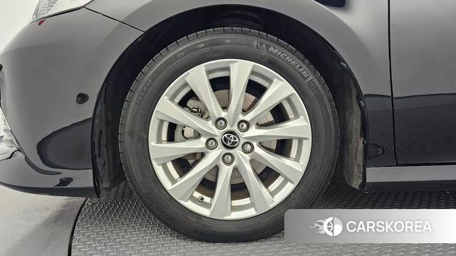 Toyota Camry (XV70) id 4595759 из Кореи 26