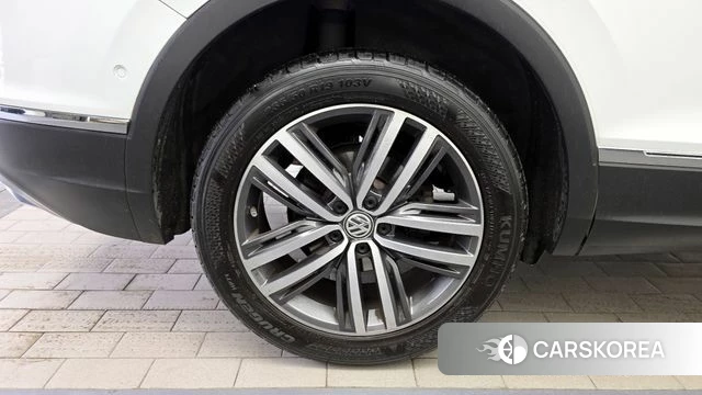 Volkswagen Tiguan Allspace id 4304111 из Кореи 29