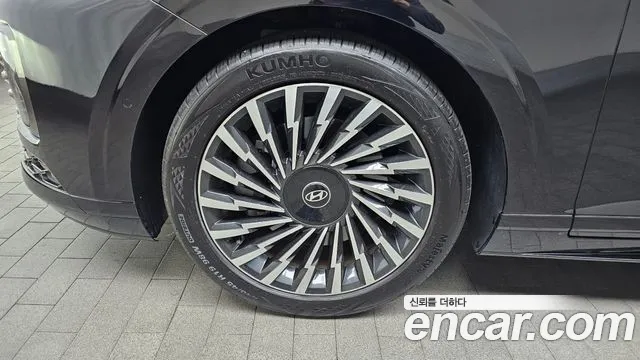 Hyundai Grandeur (GN7) id 2690173 из Кореи 15