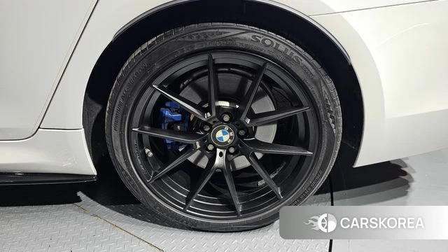 BMW 5 Series (G30) id 3854050 из Кореи 15