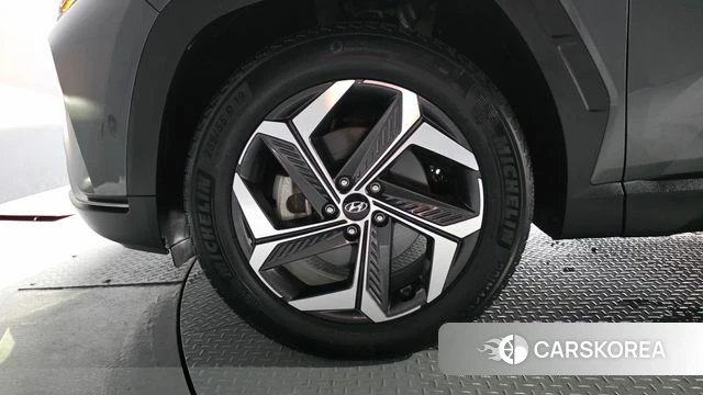 Hyundai Tucson (NX4) id 4631597 из Кореи 36