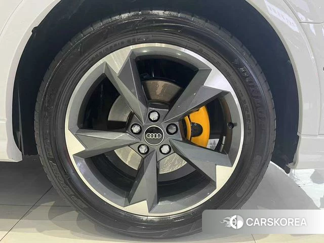 Audi Q3 id 4182498 из Китая 16