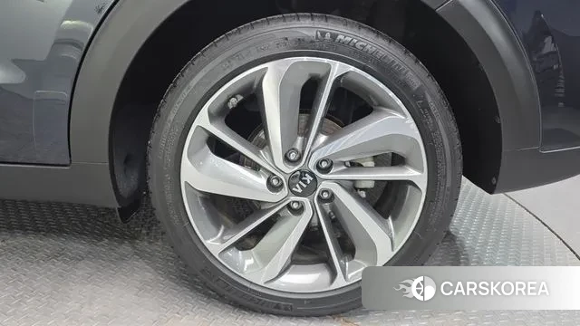 Kia Niro id 3723578 из Кореи 15