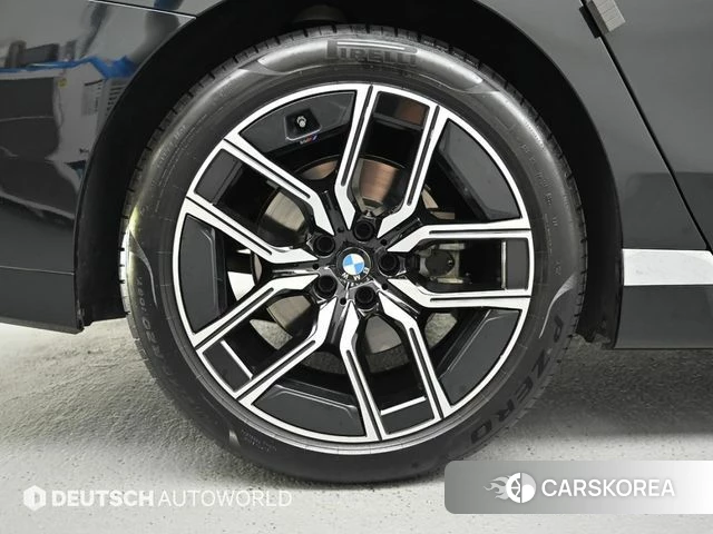 BMW 7 Series (G70) id 4720522 из Кореи 15