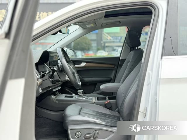 Audi Q5L id 4301448 из Китая 11