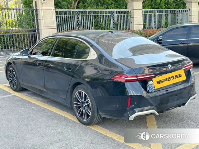 BMW 5 series id 4276730 из Китая 12
