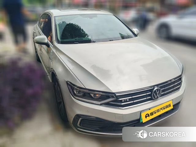 Volkswagen Magotan PHEV 2021 Шампань из Китая, фото 5