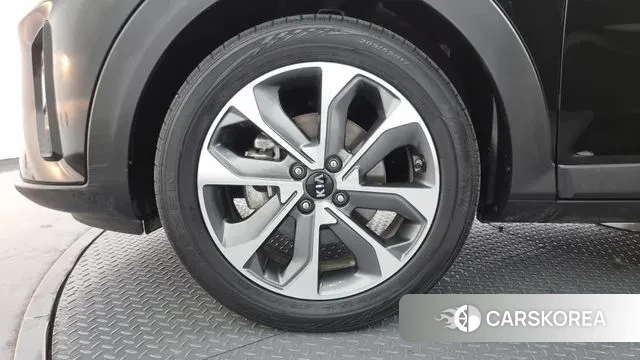 Kia Stonic id 3484920 из Кореи 15