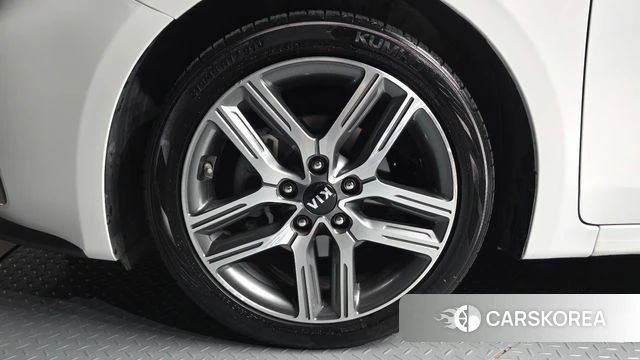 Kia Come New K3 id 4496860 из Кореи 15