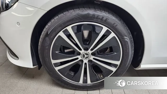 Mercedes-Benz E-Class W213 id 2984829 из Кореи 15