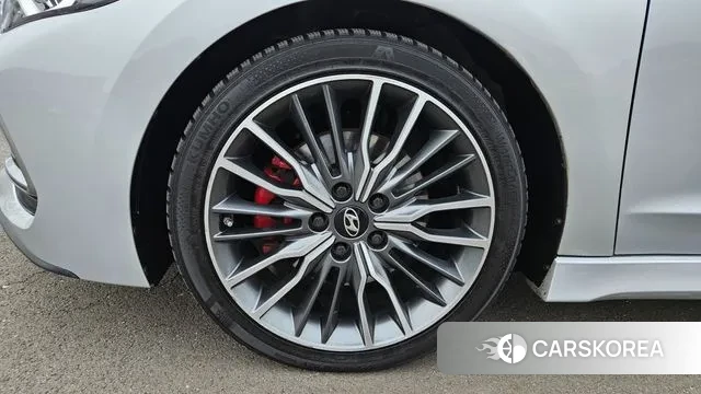 Hyundai Avante AD id 3772952 из Кореи 15