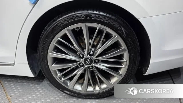 Hyundai Grandeur IG id 3351220 из Кореи 15
