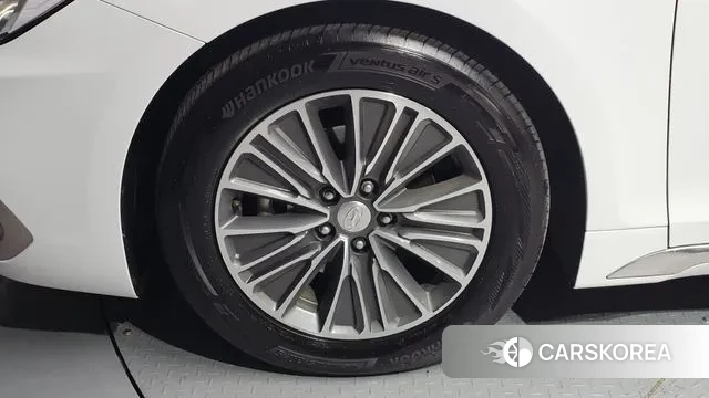 Hyundai Grandeur IG Hybrid id 3562797 из Кореи 15