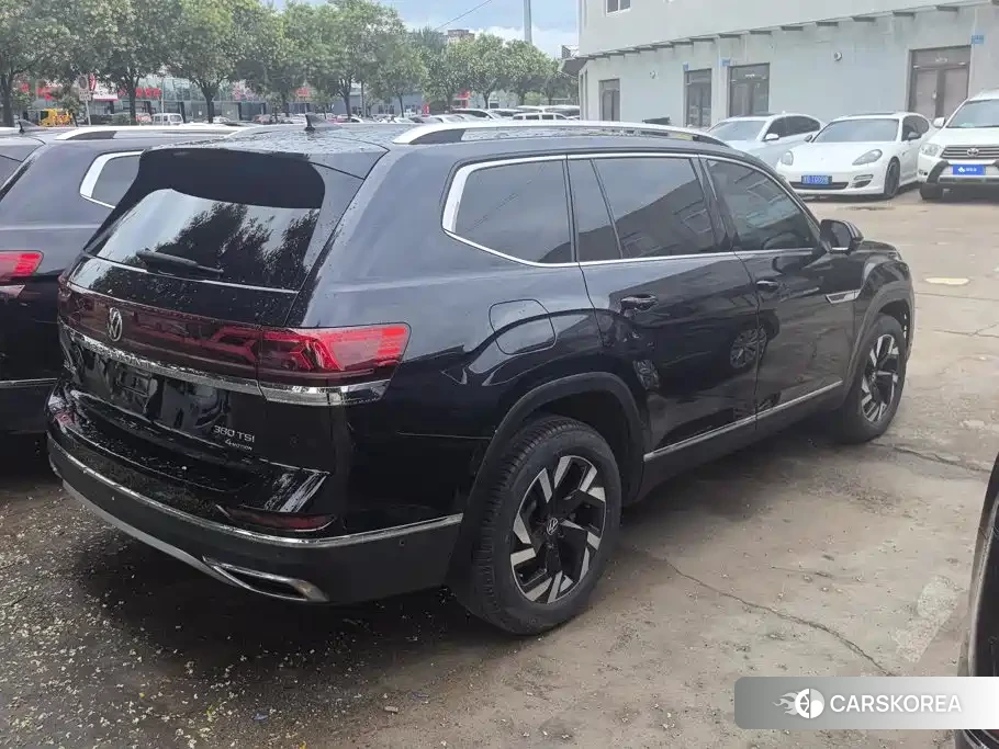 Volkswagen Touareg id 4659726 из Китая 10