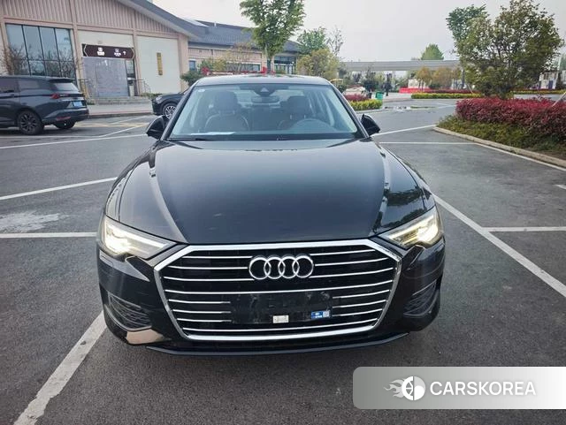 Audi A6L 2021 Черный из Китая, фото 5
