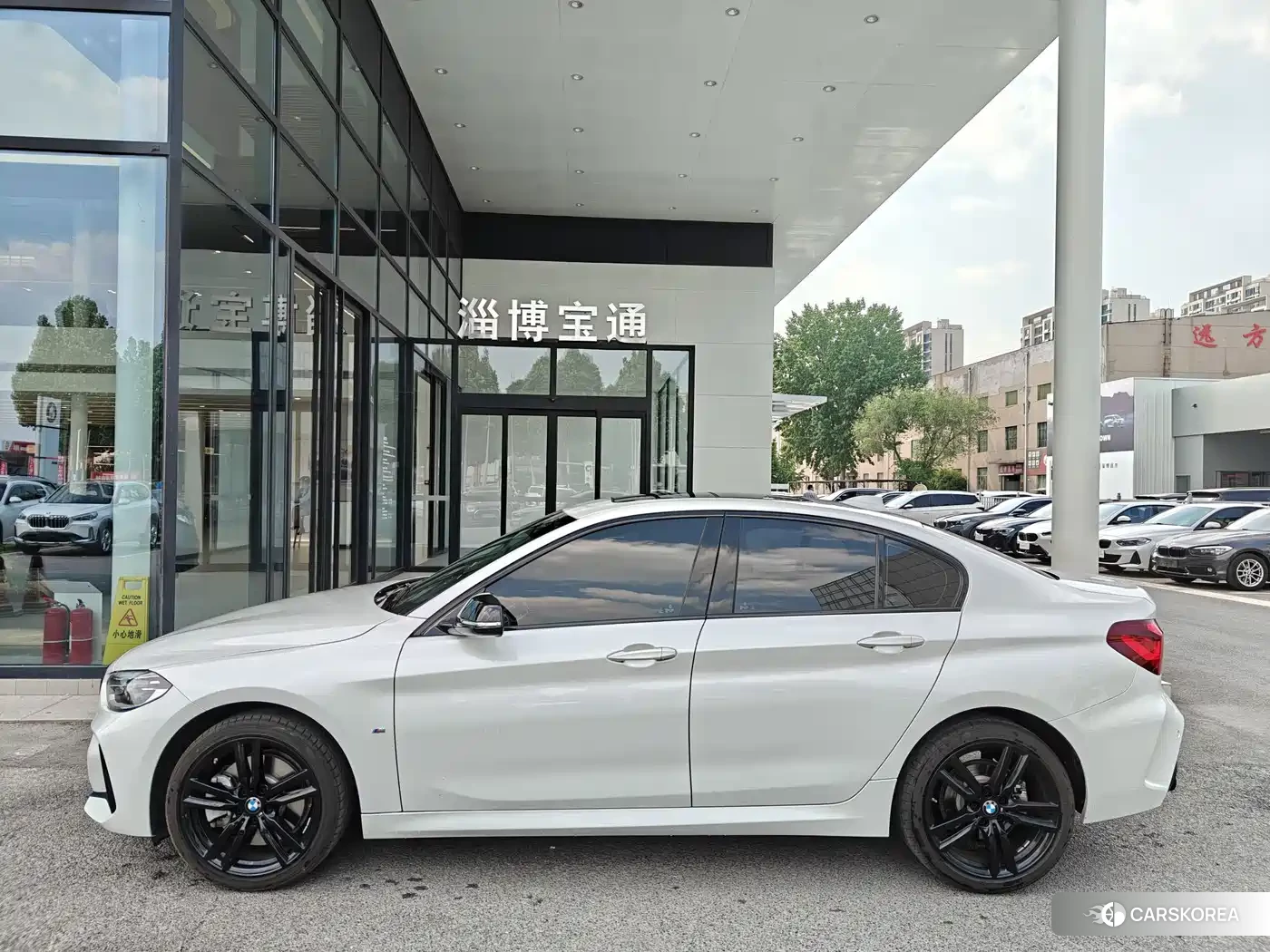 BMW 1 series id 4617101 из Китая 12